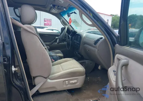 2005 Toyota Sequoia Sr5 V8 из США, поврежденный, VIN 5TDZT34A55S244623